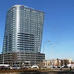 Lans Apartments Hanza Tower Pool Jacuzzi